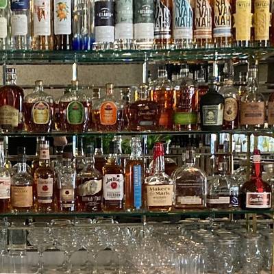 BAR LOUNGE